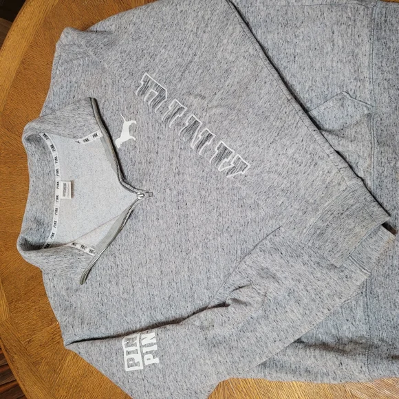 Victoria's Secret Pink Sweatshirt - Lot Of 2 - Picture 3 of 4